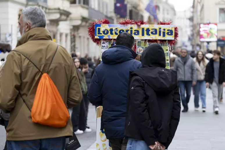 4d-italy-winning-lottery
